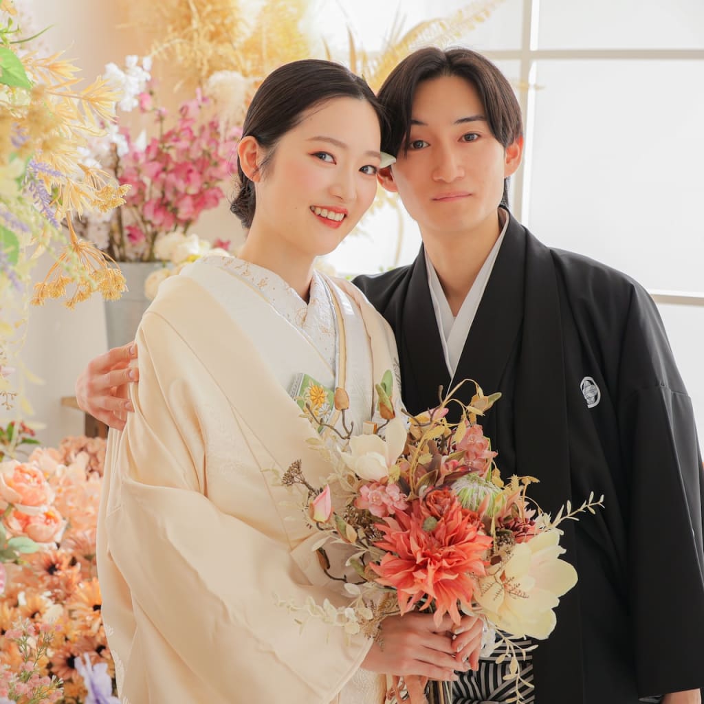 ＊カラフルなお花屋さんと＊【和装ハウススタジオ】 | デコルテフォトグラフィー | 前撮り・フォトウェディング