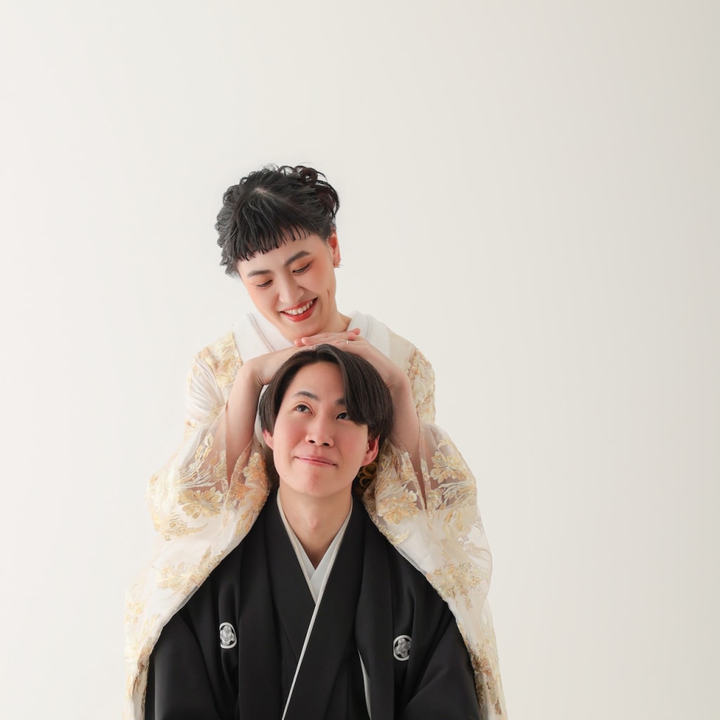 スタジオで今のおふたりをシンプルに残しませんか？