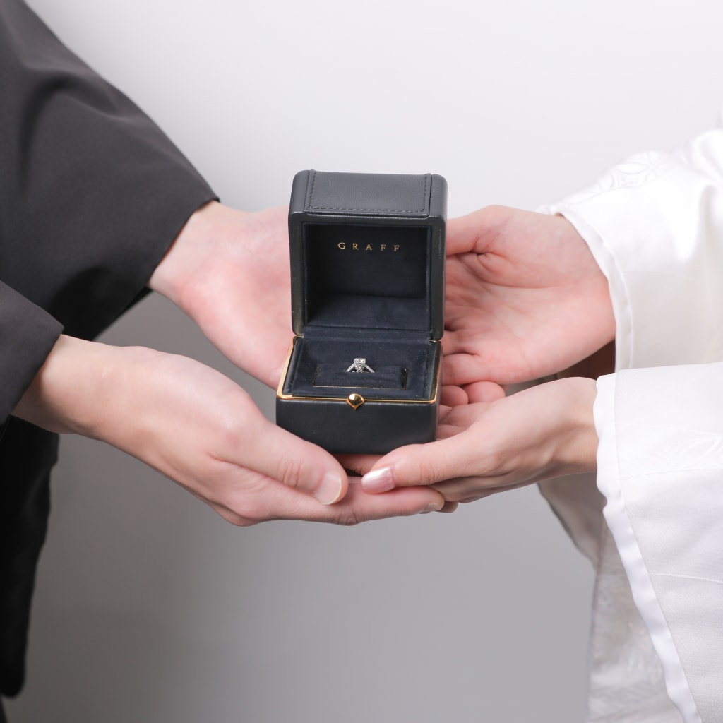 屋内庭園スタジオ | デコルテフォトグラフィー | 前撮り・フォトウェディング