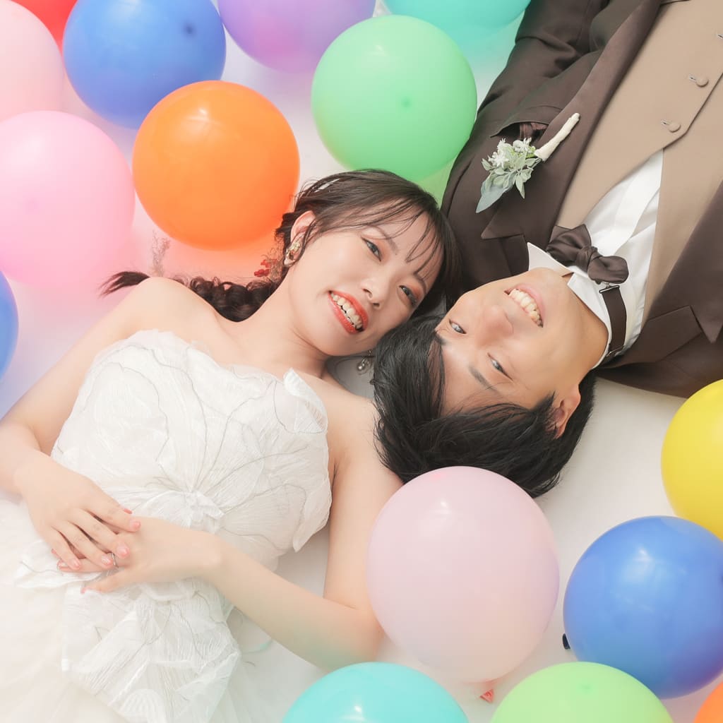 風船いっぱい🎈 | デコルテフォトグラフィー | 前撮り・フォトウェディング