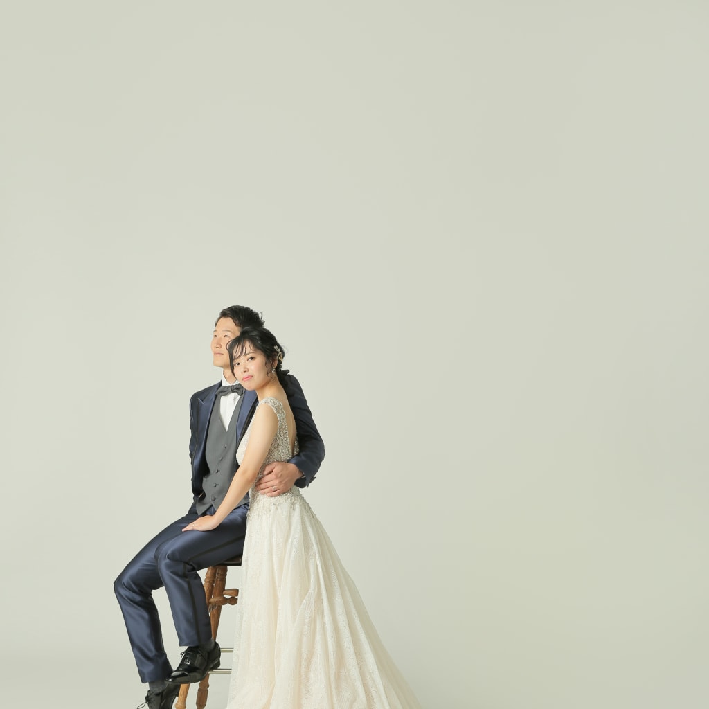 洋装スタジオ撮影 | デコルテフォトグラフィー | 前撮り・フォトウェディング