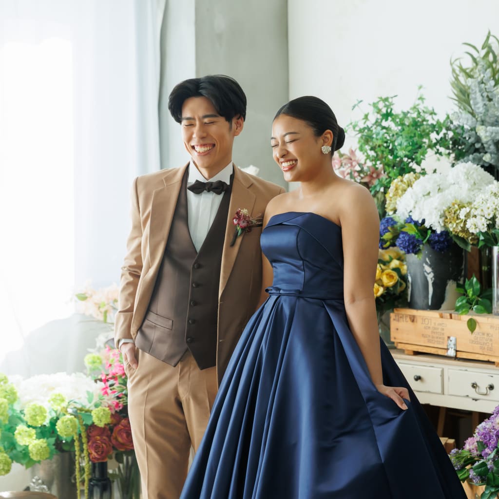 ハウススタジオで2着のドレスをお楽しみください！ | デコルテフォトグラフィー | 前撮り・フォトウェディング