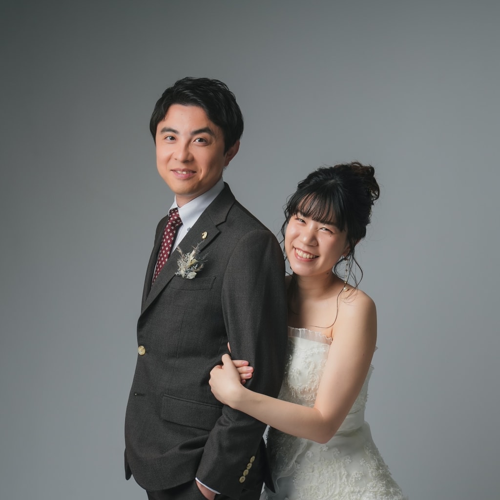 シンプルなバック紙プラン | デコルテフォトグラフィー | 前撮り・フォトウェディング