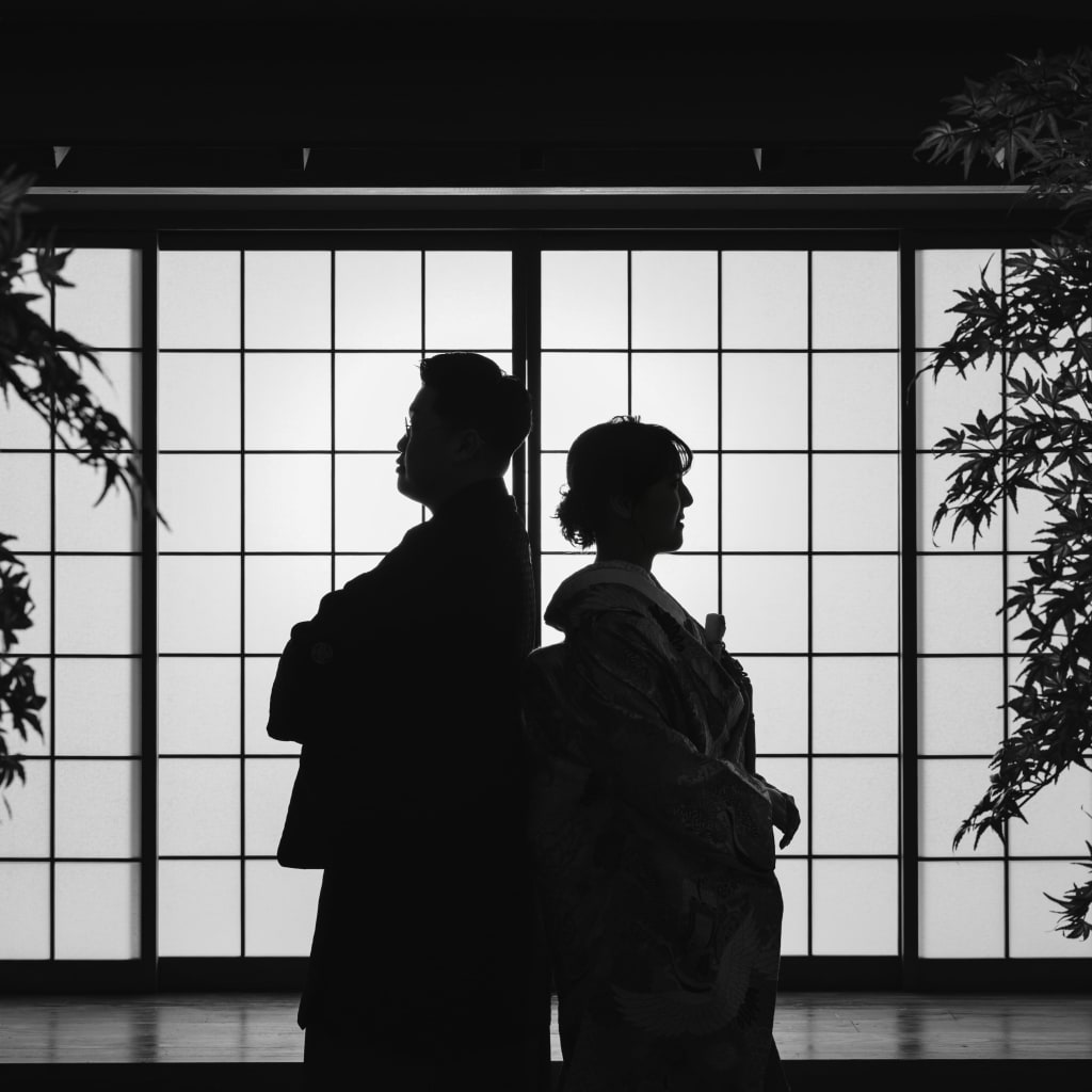 和装と洋装を1日で叶える！ | デコルテフォトグラフィー | 前撮り・フォトウェディング
