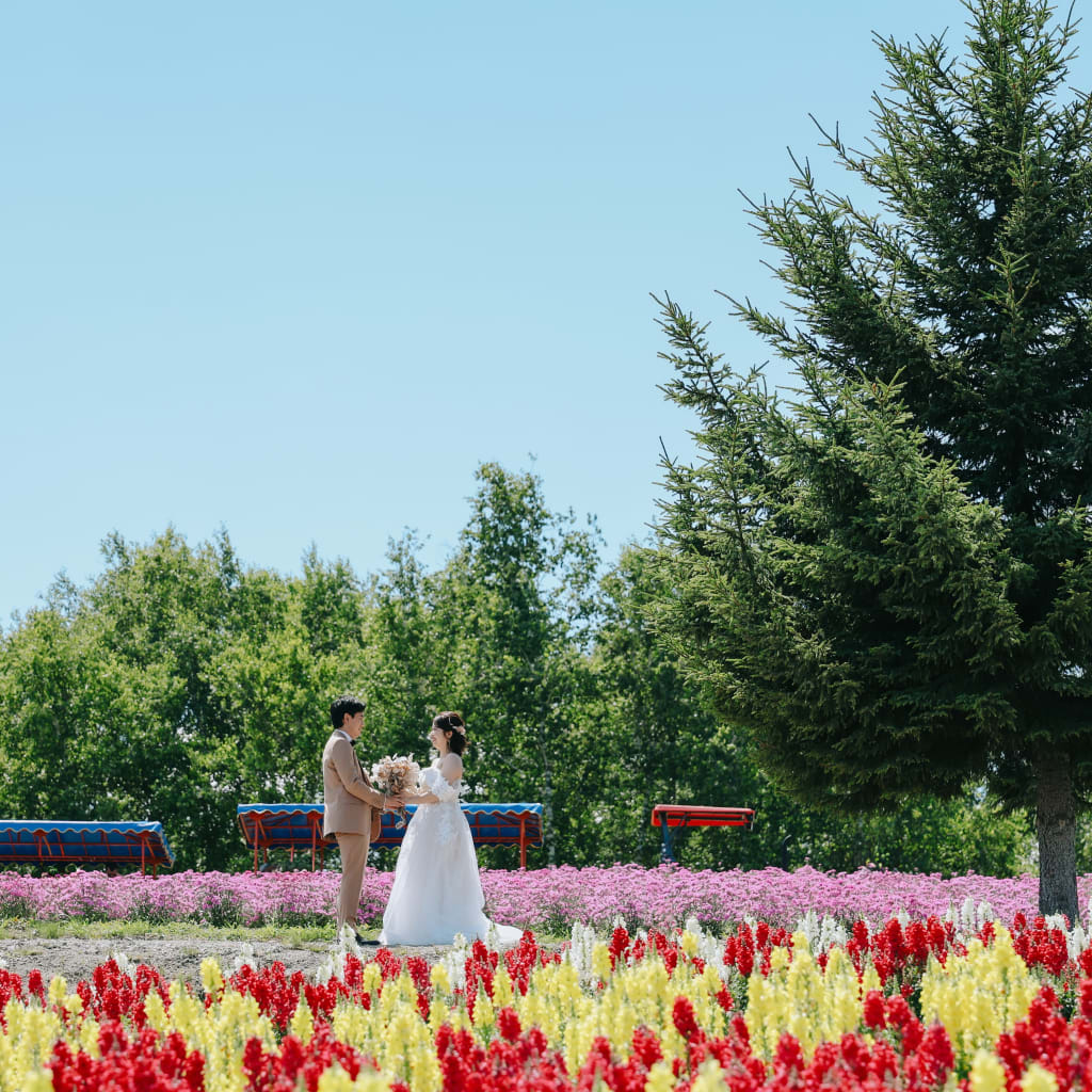 夏の北海道で花畑＆牧場撮影♪ | デコルテフォトグラフィー | 前撮り・フォトウェディング