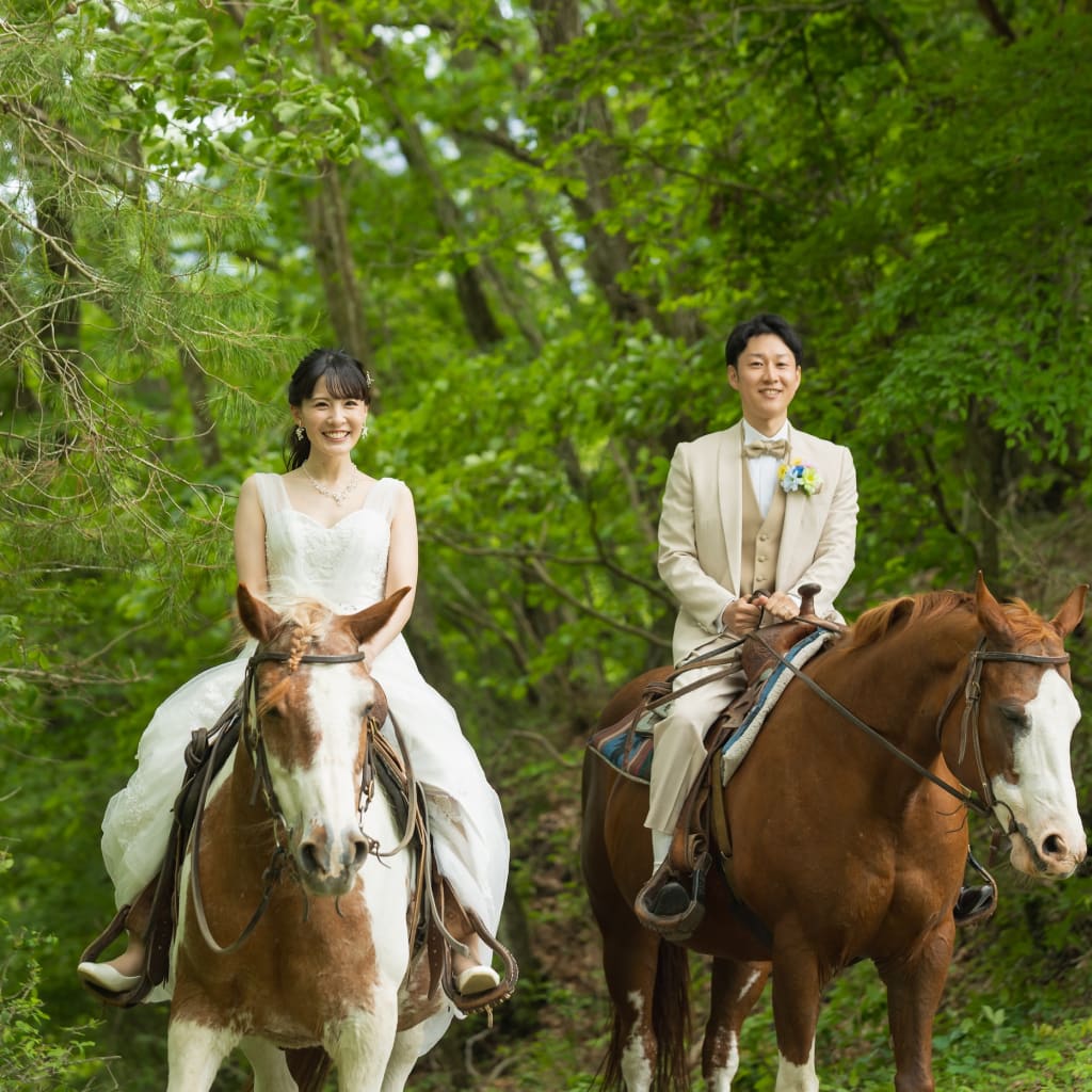 自然に囲まれて富士乗馬ロケーション！ | デコルテフォトグラフィー | 前撮り・フォトウェディング