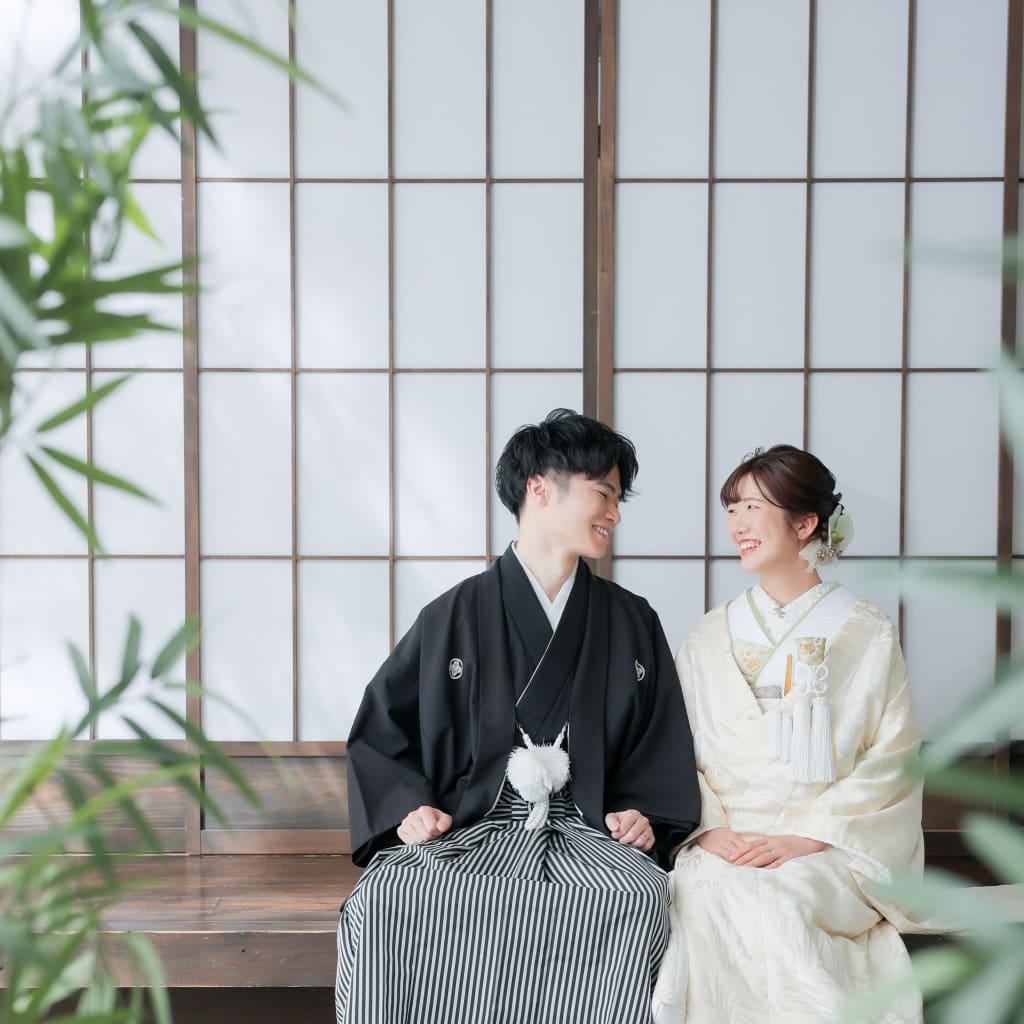 屋内庭園で彩る一日 | デコルテフォトグラフィー | 前撮り・フォトウェディング