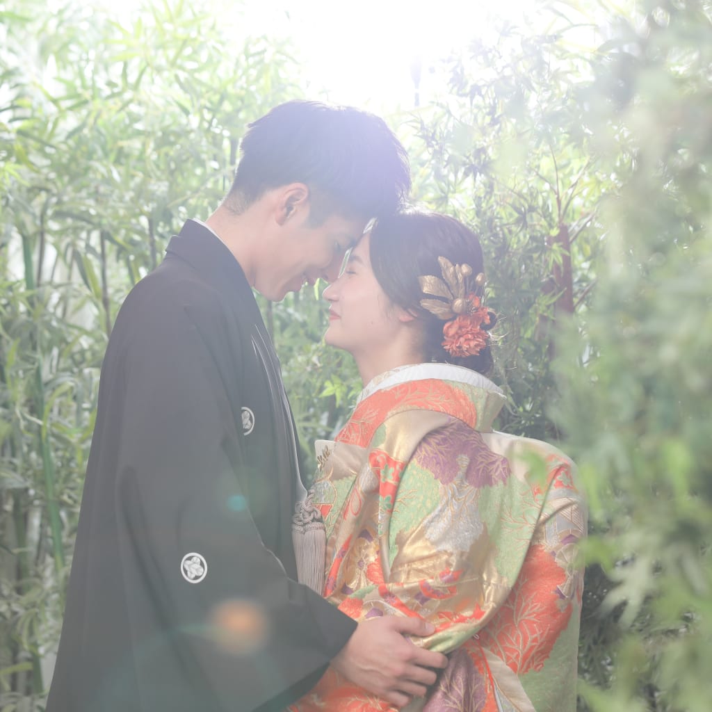 色々な季節を楽しめる屋内庭園スタジオで | デコルテフォトグラフィー | 前撮り・フォトウェディング