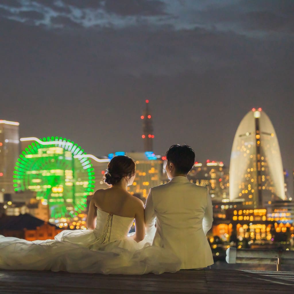 屋内庭園スタジオと大桟橋の夜景で | デコルテフォトグラフィー | 前撮り・フォトウェディング