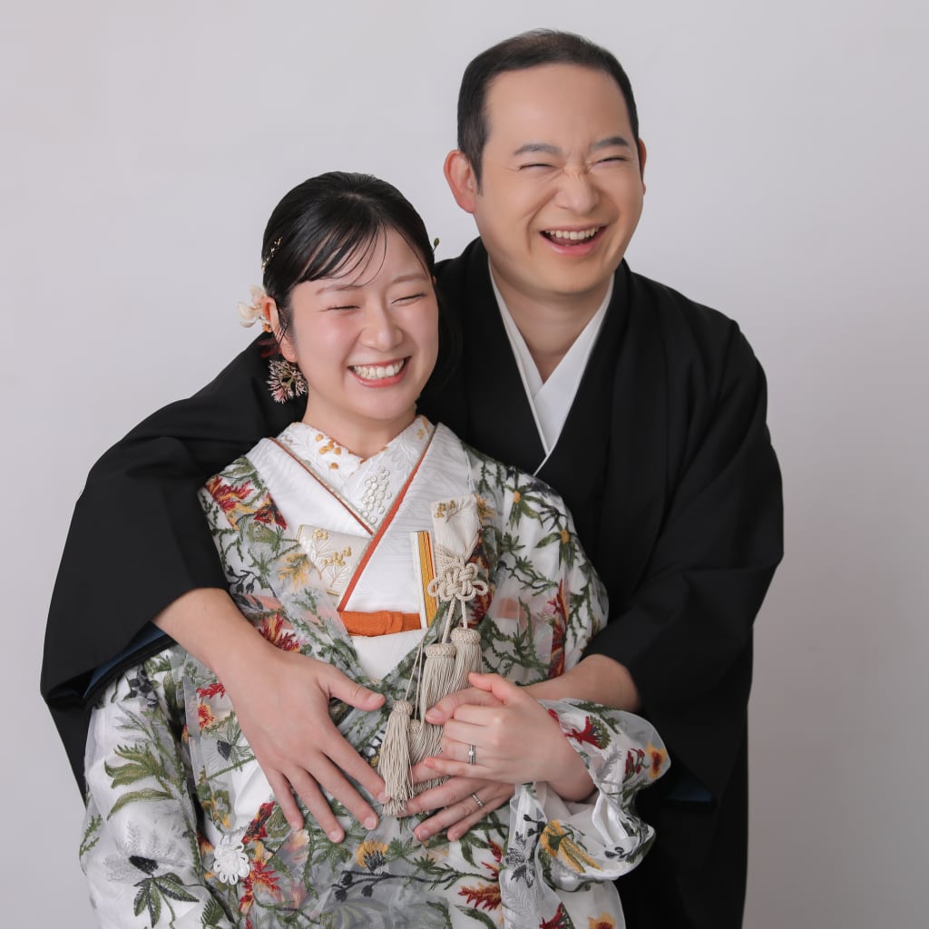 笑顔が素敵なおふたりの屋内庭園スタジオ撮影！ | スタジオ8（名古屋） | 前撮り・フォトウェディング