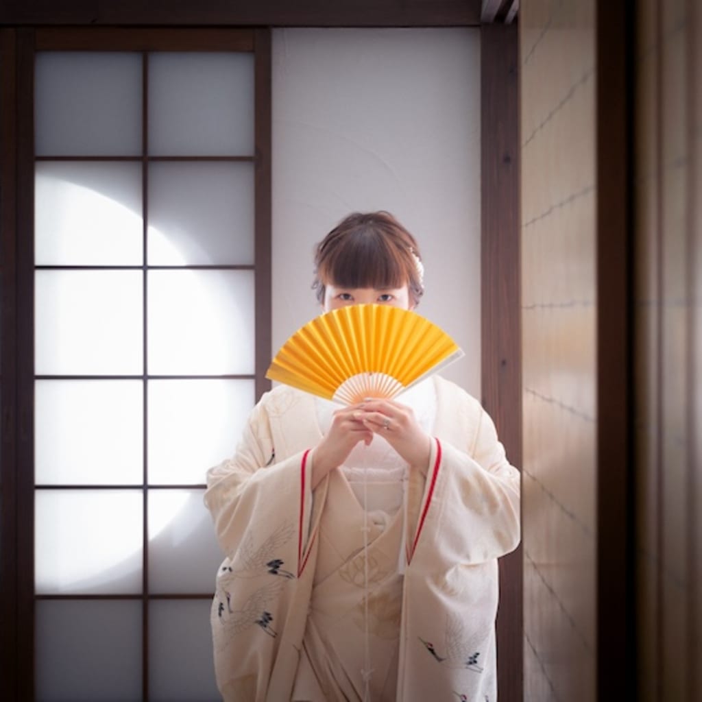 「心安らぐ和の雰囲気を楽しむ：屋内庭園スタジオでの思い出作り」 | デコルテフォトグラフィー | 前撮り・フォトウェディング