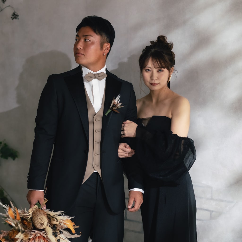 ブラックコーデ*･゜ | デコルテフォトグラフィー | 前撮り・フォトウェディング