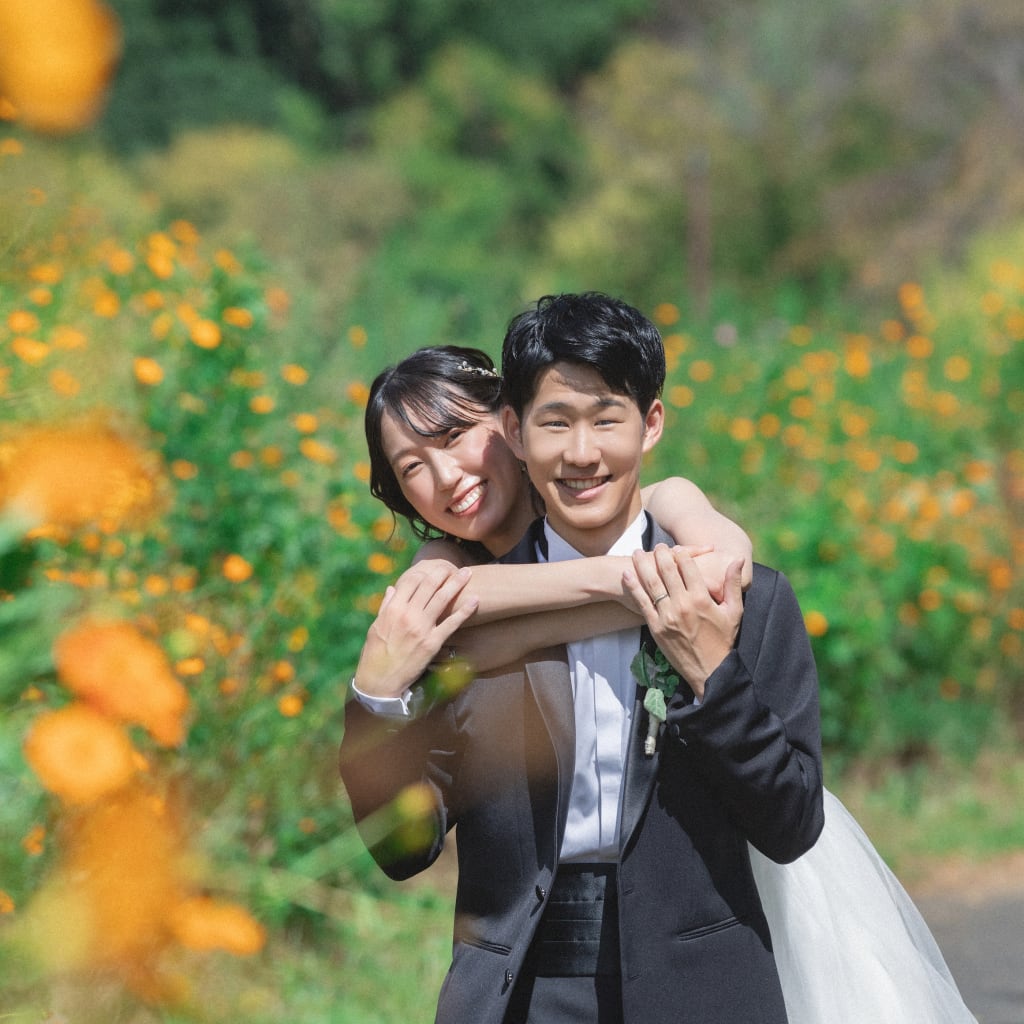 秋を満喫♫昭和記念公園でコスモスと♡ | デコルテフォトグラフィー | 前撮り・フォトウェディング