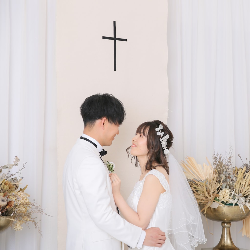 ＊チャペル風のお写真も＊【洋装ハウススタジオ】 | デコルテフォトグラフィー | 前撮り・フォトウェディング