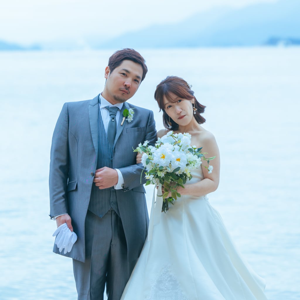 元宇品＋チャペルスタジオ | デコルテフォトグラフィー | 前撮り・フォトウェディング