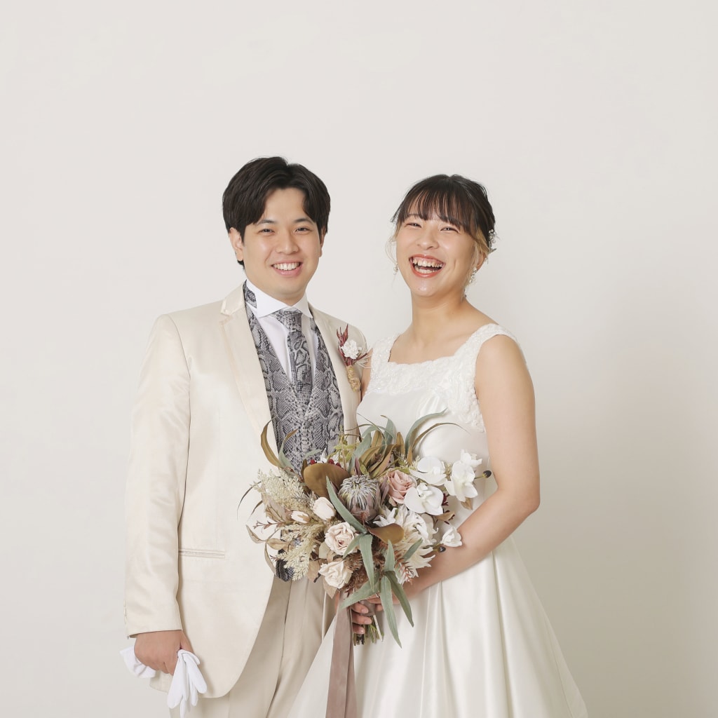 お気に入りを2着とも!! | デコルテフォトグラフィー | 前撮り・フォトウェディング