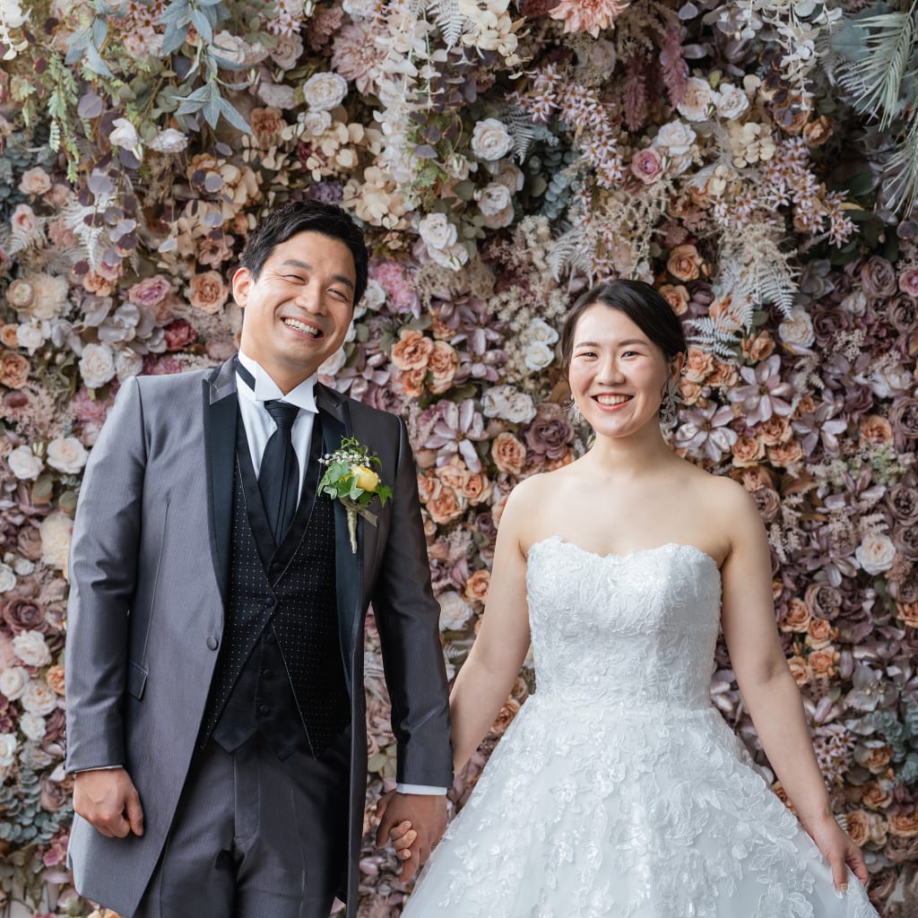 安定のハウススタジオ | デコルテフォトグラフィー | 前撮り・フォトウェディング