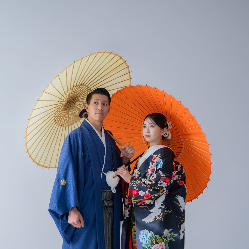 シンプルにお二人を引き立てる