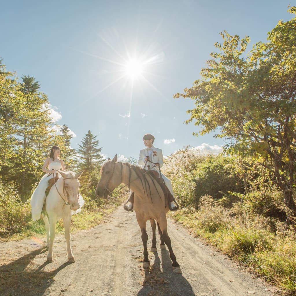 秋の乗馬ロケーションフォト | デコルテフォトグラフィー | 前撮り・フォトウェディング
