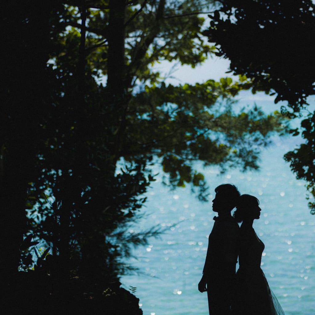 北部ビーチ＋フクギ並木＋サンセット | デコルテフォトグラフィー | 前撮り・フォトウェディング