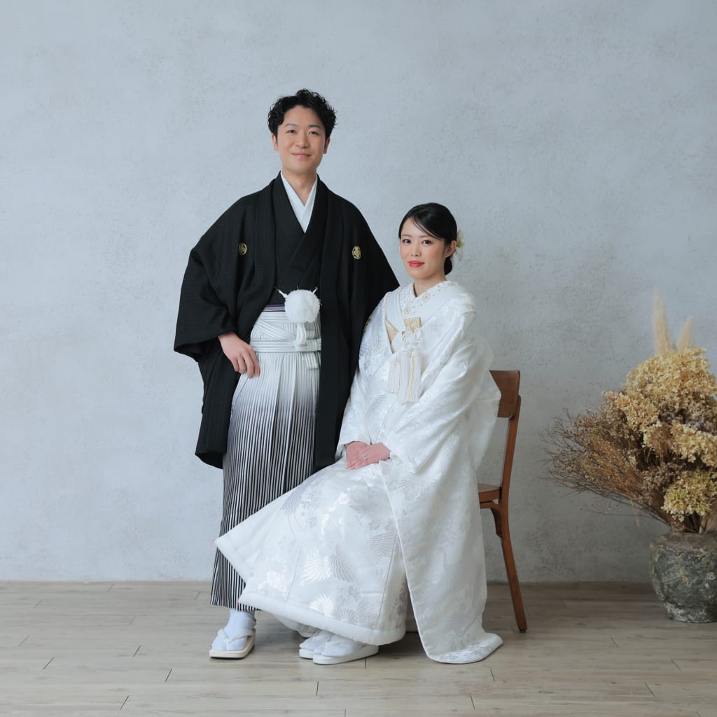 シンプルおしゃれ和装🕊 | デコルテフォトグラフィー | 前撮り・フォトウェディング