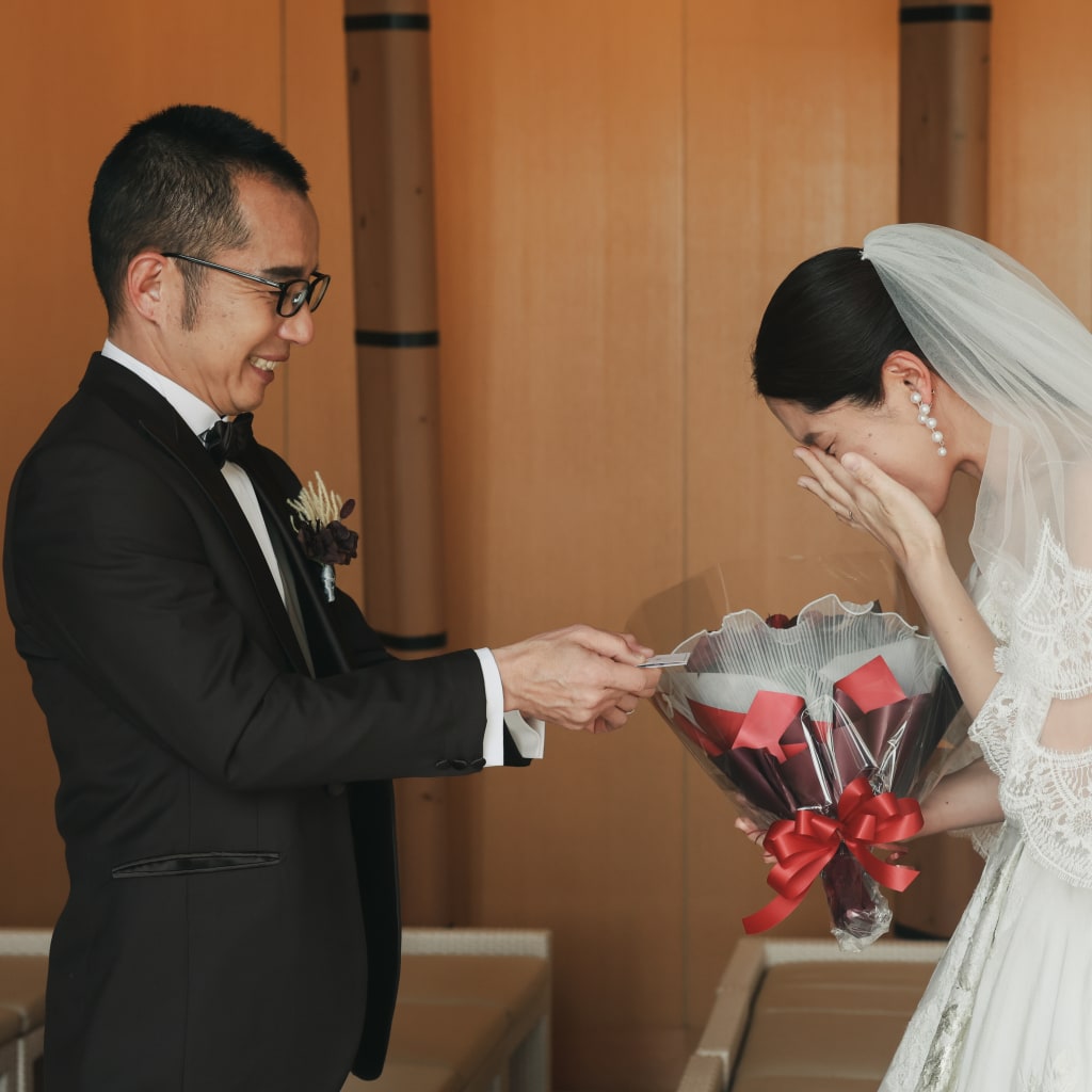 サプライズで花束を