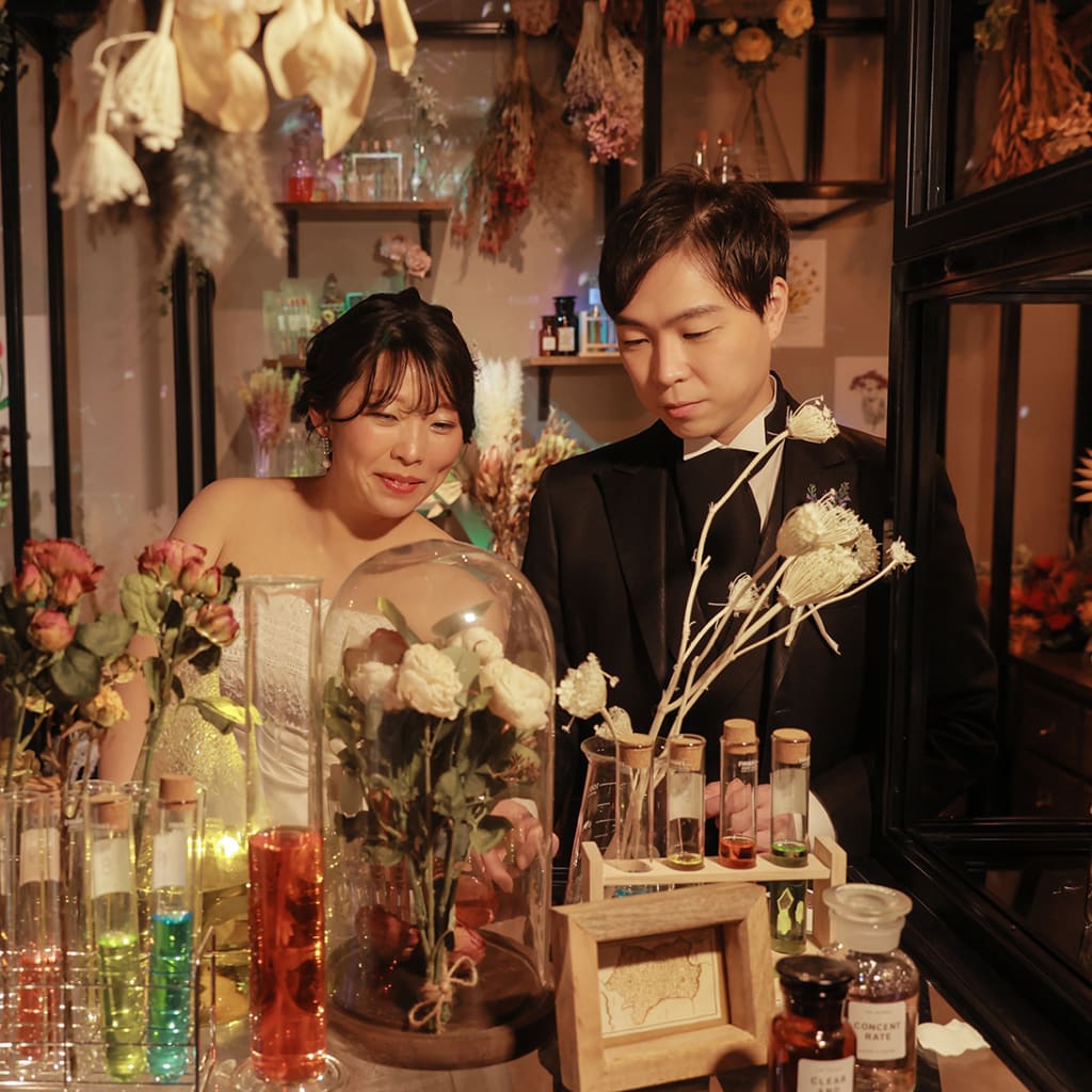 チャペルスタジオ＋NAKED FLOWERS | デコルテフォトグラフィー | 前撮り・フォトウェディング