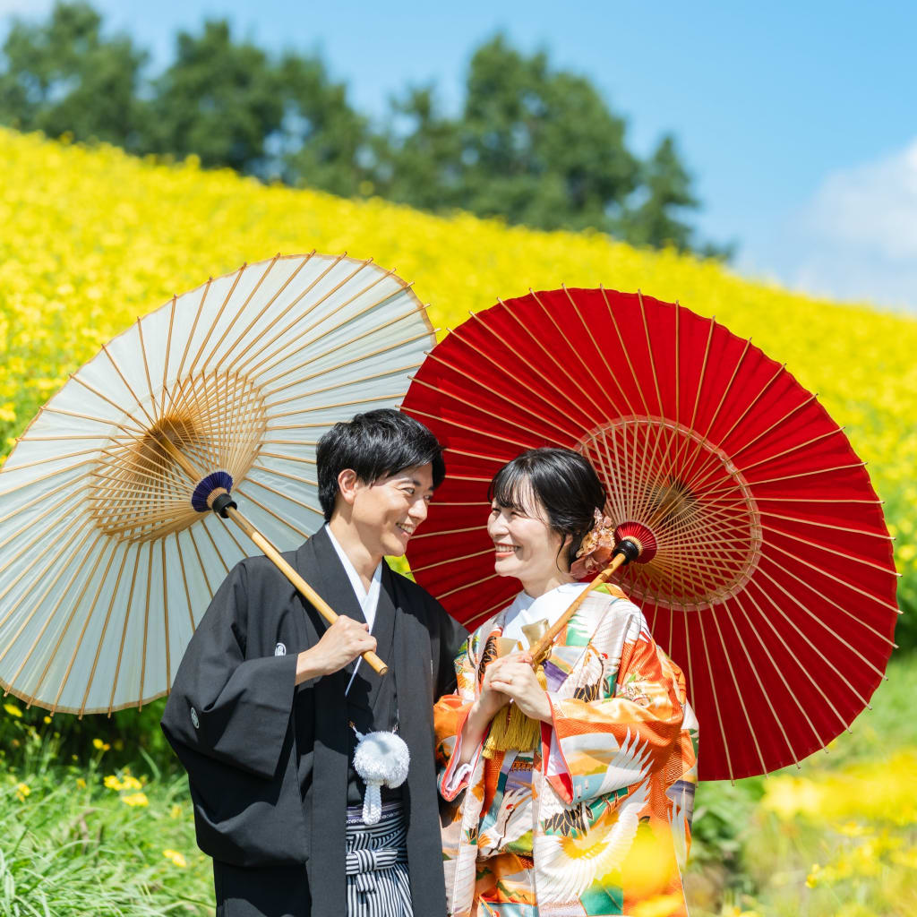 今が旬！黄色のコスモス | デコルテフォトグラフィー | 前撮り・フォトウェディング