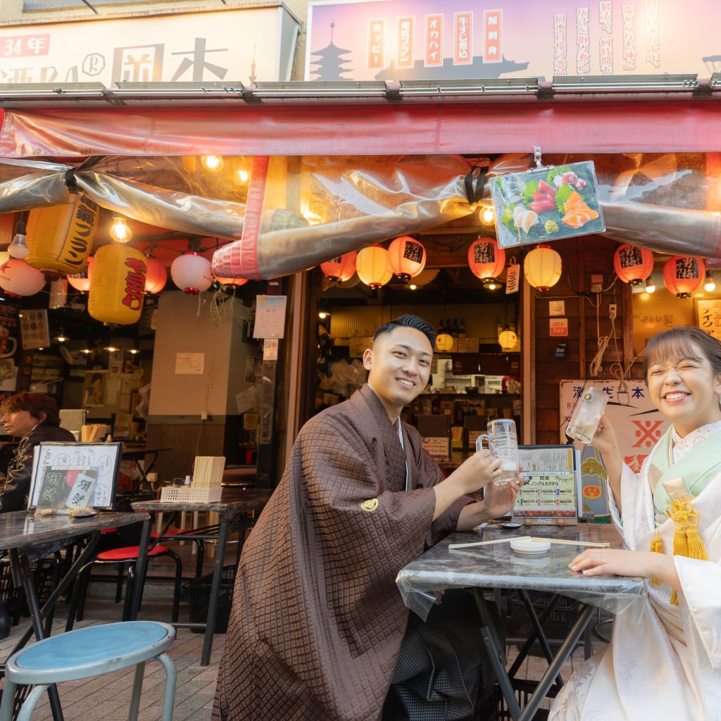 お酒と共に浅草ロケーション撮影 | デコルテフォトグラフィー | 前撮り・フォトウェディング