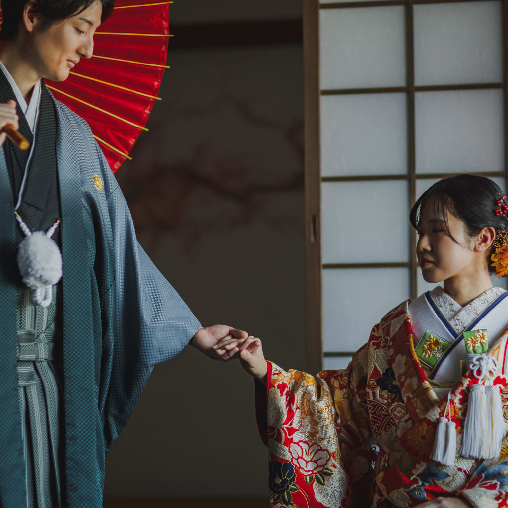 30cmの幸福論 ｜ 目を合わせても、合わせなくても。