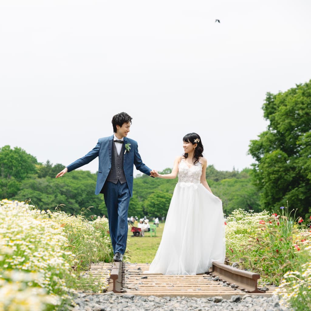 昭和記念公園と屋内庭園スタジオ | デコルテフォトグラフィー | 前撮り・フォトウェディング