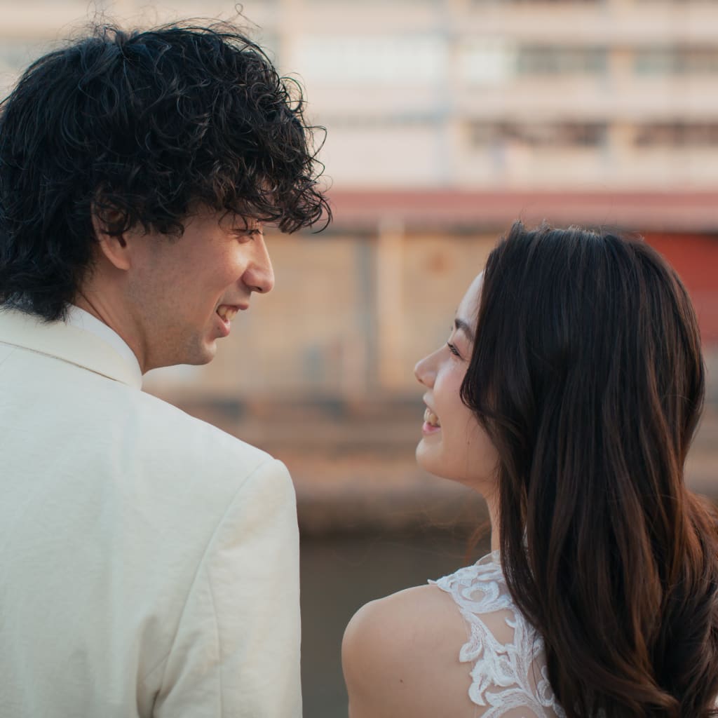 夕方のハーバーランド | デコルテフォトグラフィー | 前撮り・フォトウェディング