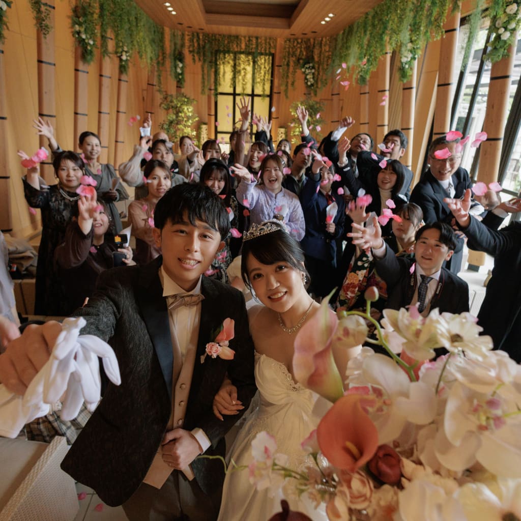 チャペルロケーション。家族と友達と。