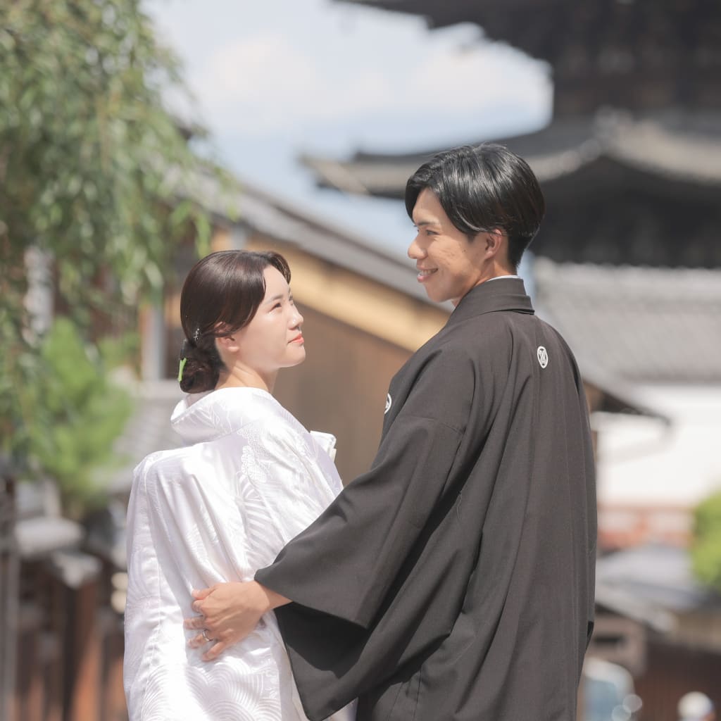 夏の太陽きらめく八坂で和装ロケーション＾＾ | デコルテフォトグラフィー | 前撮り・フォトウェディング