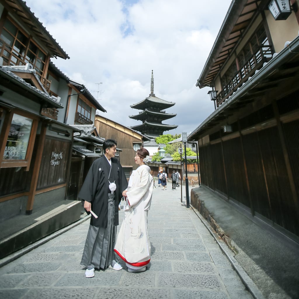 夏ロケ【八坂の塔】 | デコルテフォトグラフィー | 前撮り・フォトウェディング