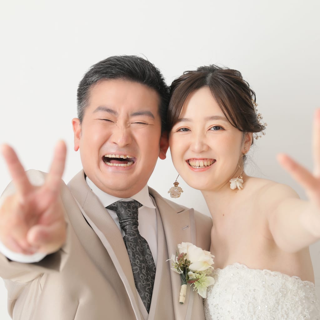 洋装ハウススタジオ 白壁の魅力！！ | デコルテフォトグラフィー | 前撮り・フォトウェディング