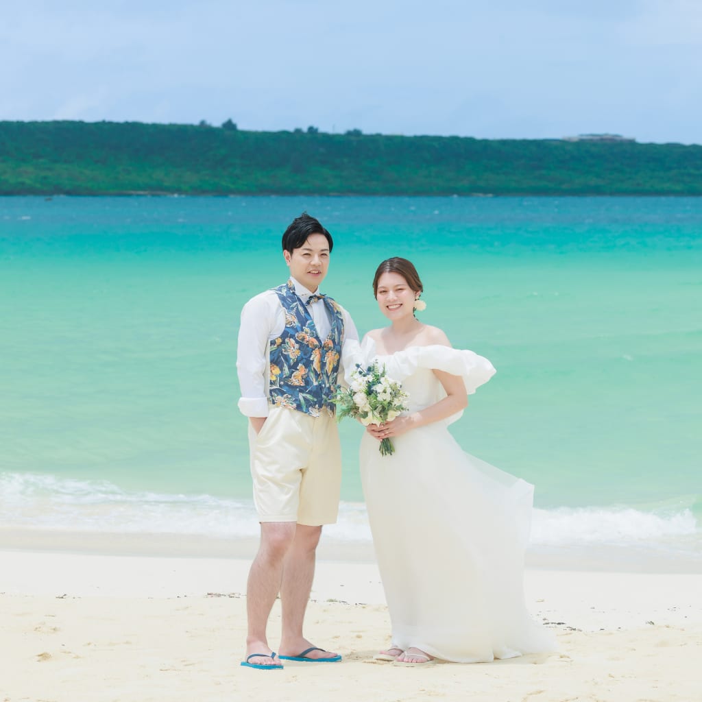 宮古島の青い海と！ | デコルテフォトグラフィー | 前撮り・フォトウェディング