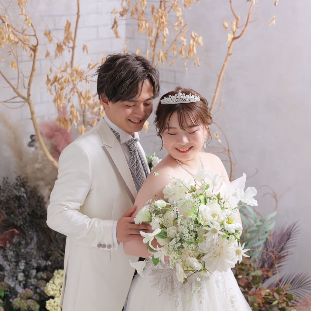 【今なら2着プラン対象】花が咲き誇るハウススタジオで素敵な思い出を