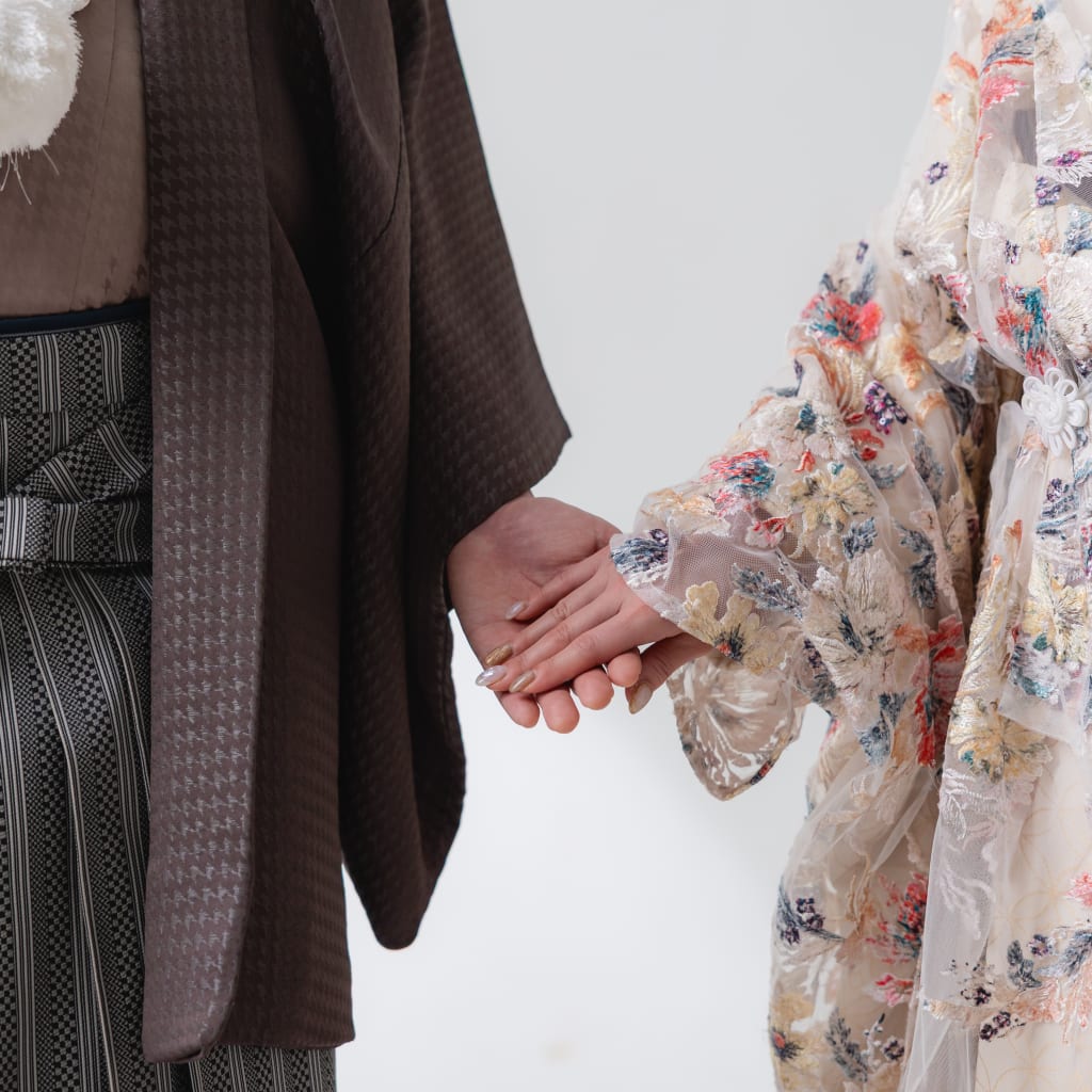 華やかな和装でハウススタジオ・屋内庭園撮影！ | デコルテフォトグラフィー | 前撮り・フォトウェディング