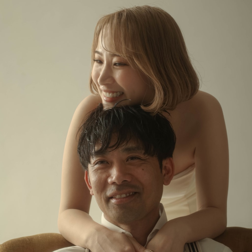 洋装スタジオ＋ | デコルテフォトグラフィー | 前撮り・フォトウェディング