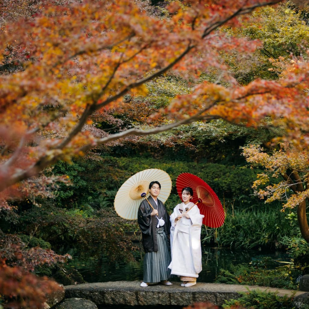 大人気！紅葉シーズンのフォトウェディング🍁 | デコルテフォトグラフィー | 前撮り・フォトウェディング