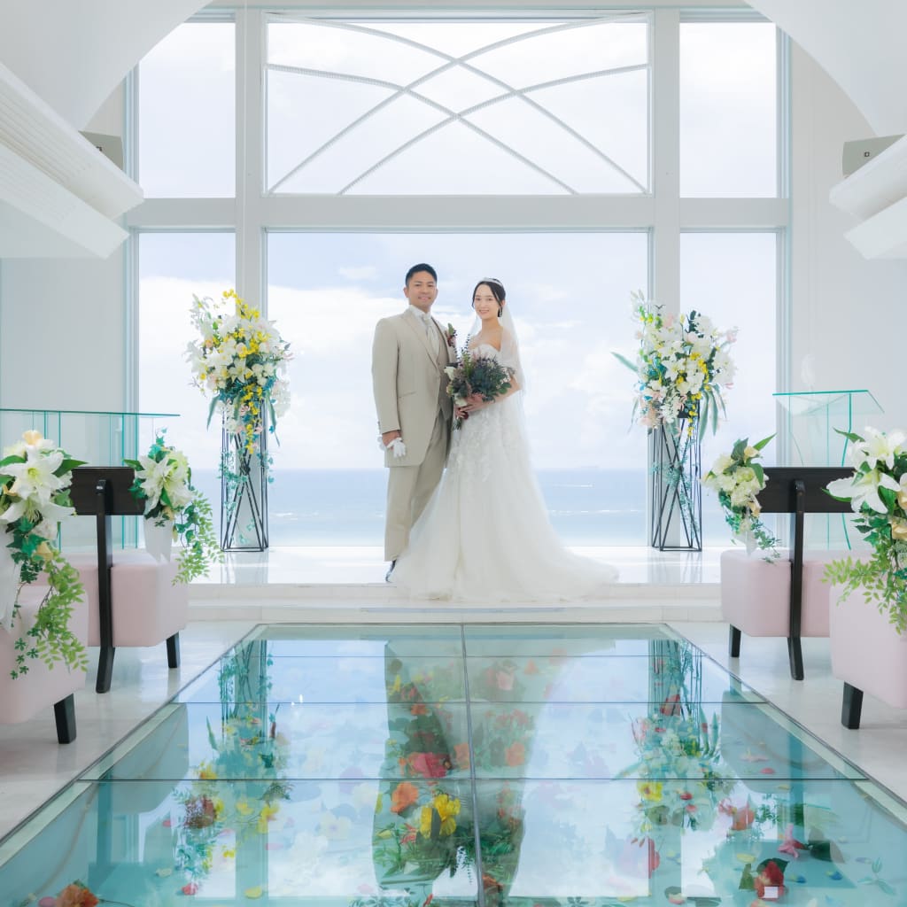 貸切チャペルフォト＠沖縄 | デコルテフォトグラフィー | 前撮り・フォトウェディング