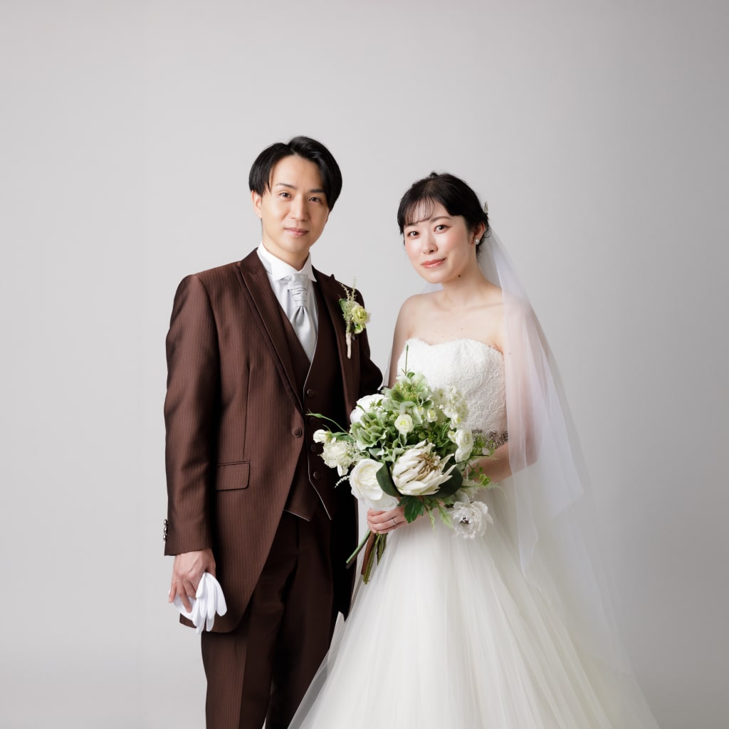 洋装スタジオプランのご紹介 | デコルテフォトグラフィー | 前撮り・フォトウェディング