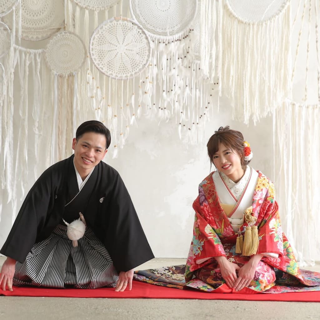 濃いめの色打掛も映える♡ハウススタジオ | デコルテフォトグラフィー | 前撮り・フォトウェディング