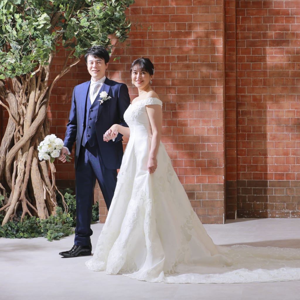 	屋内庭園・洋装ハウス＋【みなとみらい店】 | デコルテフォトグラフィー | 前撮り・フォトウェディング