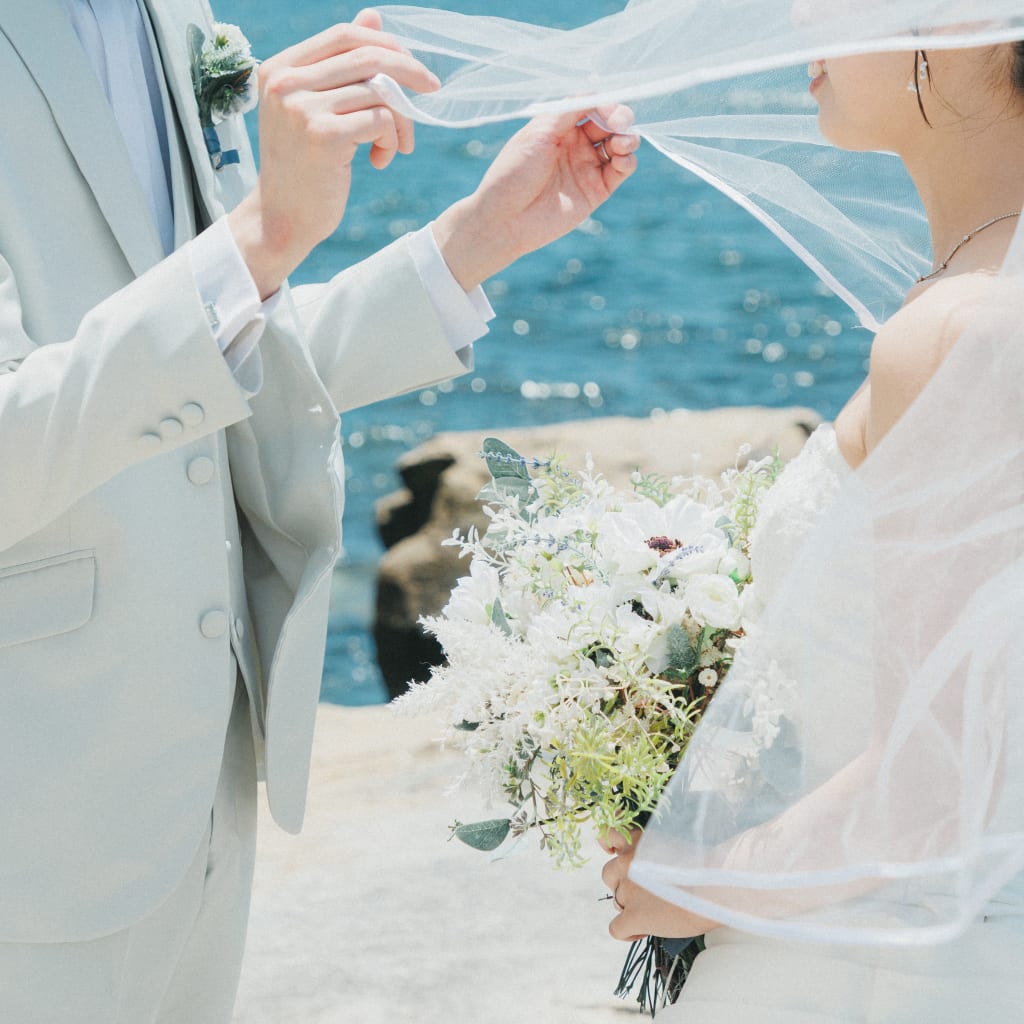 湘南の海でウェディングフォト | デコルテフォトグラフィー | 前撮り・フォトウェディング