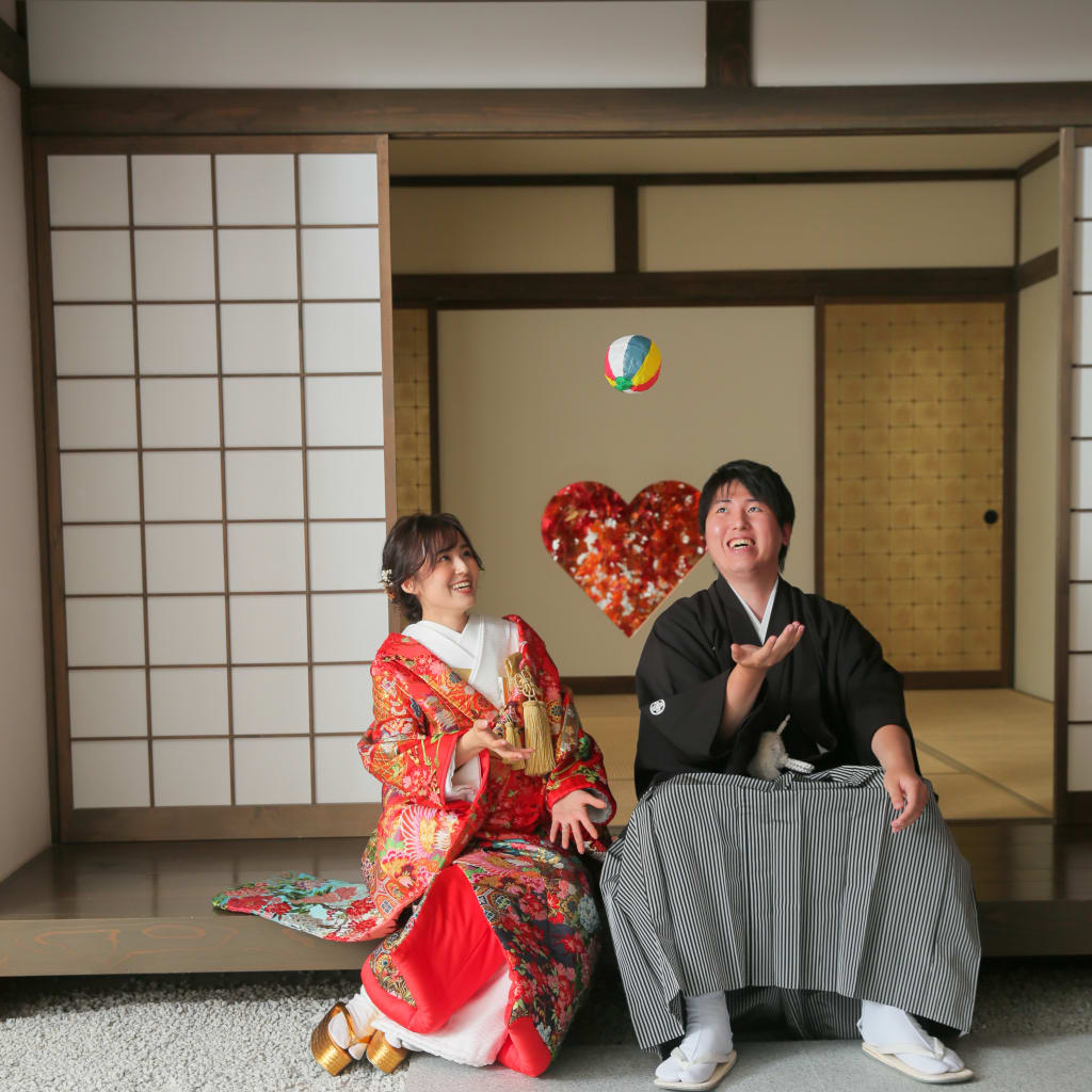 仲睦まじいおふたりと前撮り撮影♪【屋内庭園】 | デコルテフォトグラフィー | 前撮り・フォトウェディング