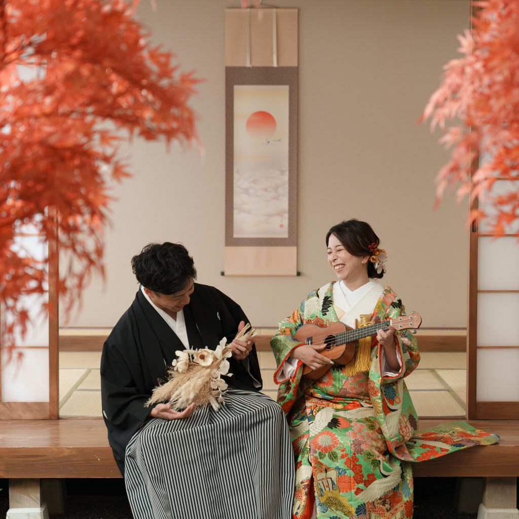 思い出のものと一緒に和洋撮影 | デコルテフォトグラフィー | 前撮り・フォトウェディング