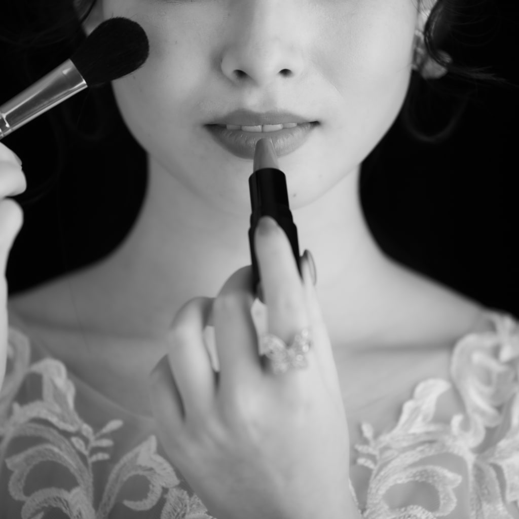 洋装スタジオ | デコルテフォトグラフィー | 前撮り・フォトウェディング