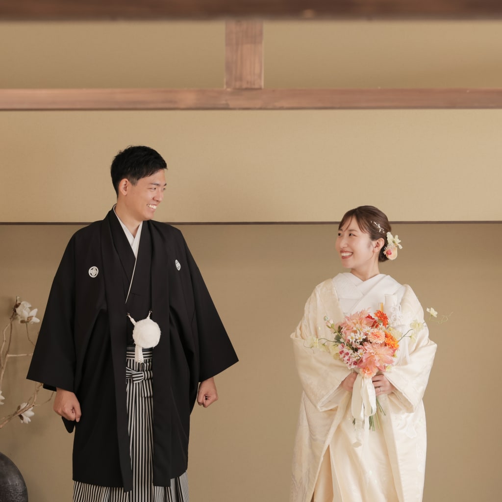 屋内庭園スタジオ | デコルテフォトグラフィー | 前撮り・フォトウェディング